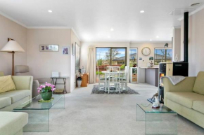 Lakewood Apartment Private Quiet Cozy, Taupo